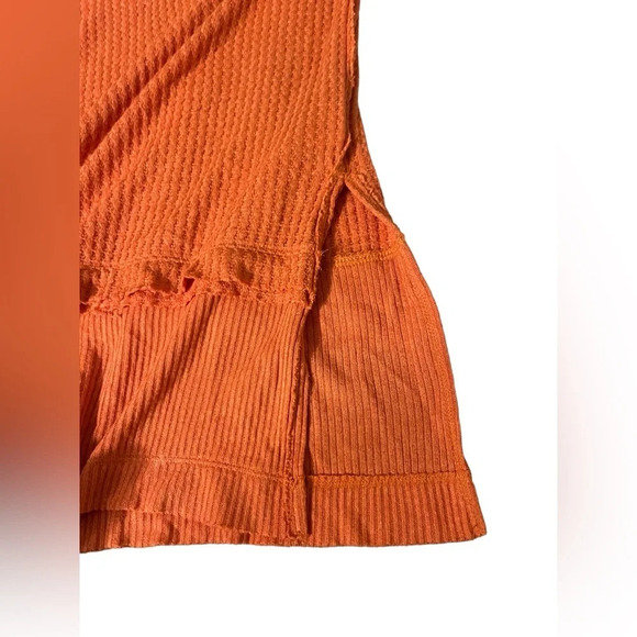 FREE PEOPLE We The Free North Shore Thermal Top Long Line Sz XS - Picture 6 of 10